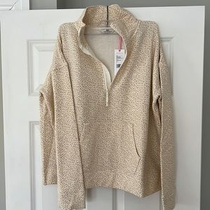 Vineyard Vines leopard print brand new 1/4 zip